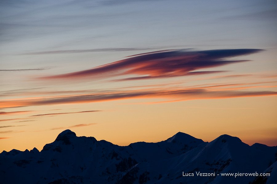 25-TRAMONTO SU PEGHEROLO E CAVALLO.jpg